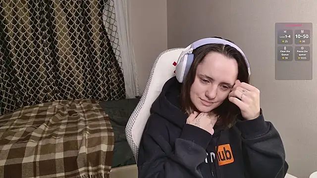 Luna Loveee online show from 09.20.25