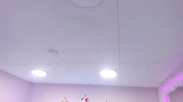 Snapshot of Selene_bennet chatting on 03.22.25 Selene bennet online show from 03.22.25