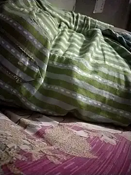 Snapshot of sharnjit299 chatting on 09.30.25 sharnjit299 online show from 09.30.25