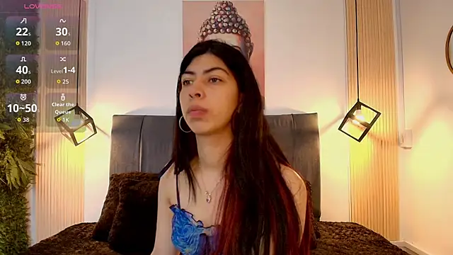 Snapshot of Cassie_bloom chatting on 01.10.26 Cassie bloom online show from 01.10.26