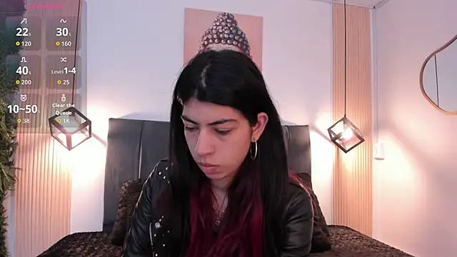 Snapshot of Cassie_bloom chatting on 01.14.26 Cassie bloom online show from 01.14.26