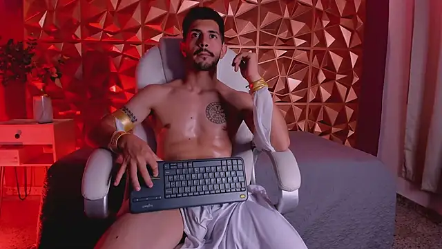 AlejandroStormm online show from 03.07.25