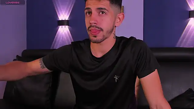 AlejandroStormm online show from 10.01.25