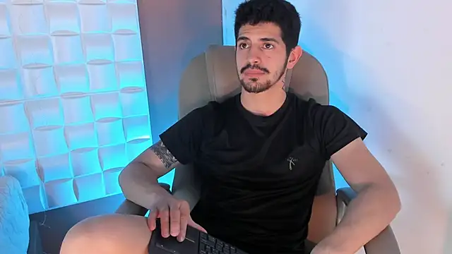 AlejandroStormm online show from 07.23.26