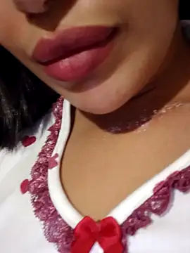 Sexlove1xo online show from 11.09.25