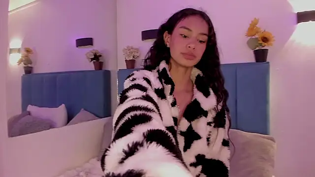 Anniie  Evans online show from 01.05.26