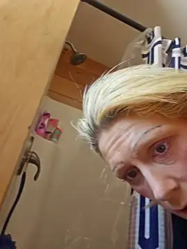 beautifulmee23 online show from 02.22.25