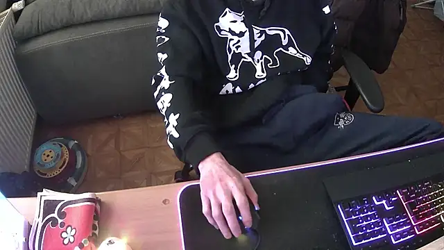 Snapshot of DerGeileLoveboy chatting on 10.28.25 DerGeileLoveboy online show from 10.28.25