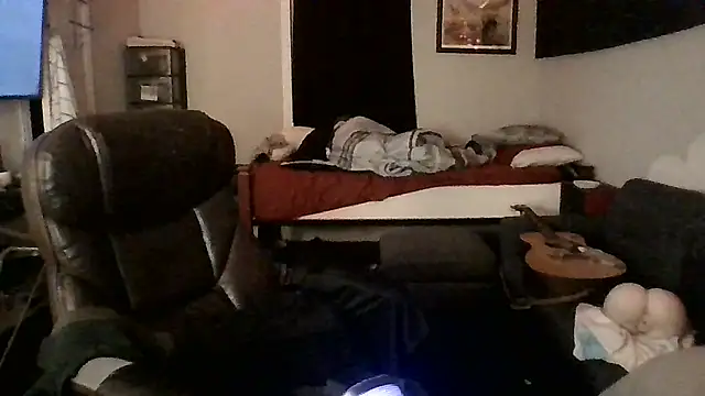 JCstrings online show from 03.16.25