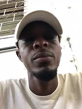 Snapshot of justyou2025 chatting on 02.28.25 justyou2025 online show from 02.28.25