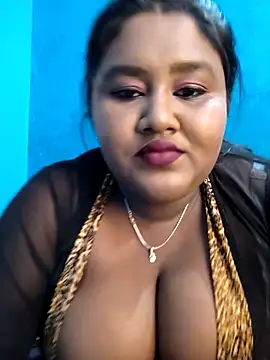 Snapshot of horny_diana chatting on 04.30.26 horny diana online show from 04.30.26