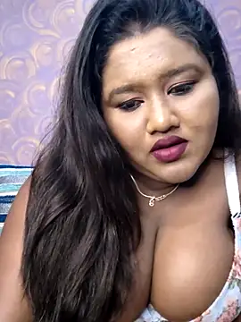 Snapshot of horny_diana chatting on 05.30.26 horny diana online show from 05.30.26