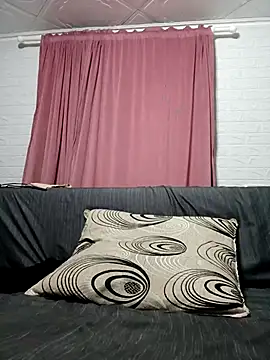 Ramona870 online show from 09.27.25