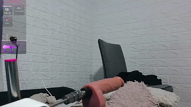 Ramona870 online show from 04.19.26