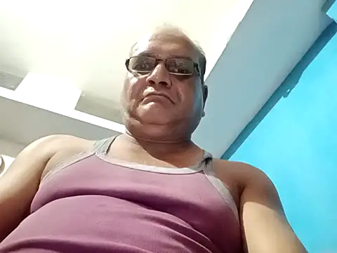 Snapshot of longsexji chatting on 03.02.25 longsexji online show from 03.02.25