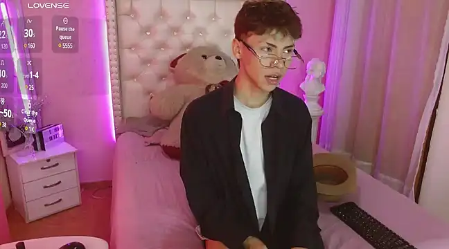 callum 77 online show from 03.20.25