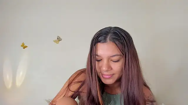 Snapshot of violett_24_ chatting on 09.21.25 violett 24 online show from 09.21.25