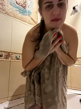 Lusi Luxary online show from 11.14.25