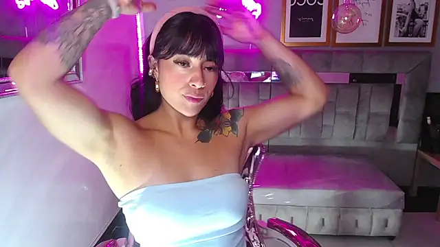 Isabella Collen v online show from 03.22.25