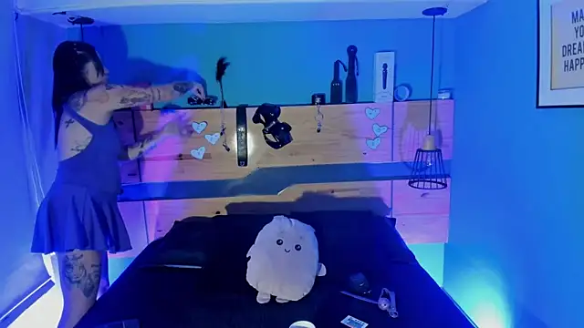 ChloeAllennn online show from 02.18.26