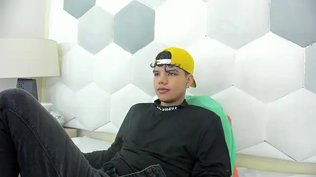 Axel Forte online show from 11.23.25