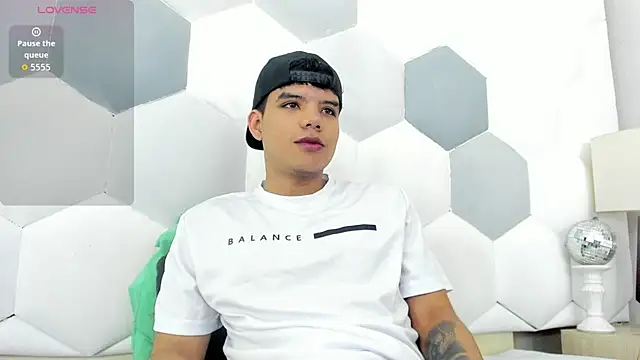 Axel Forte online show from 11.26.25