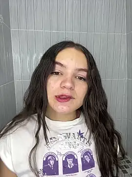 Snapshot of Agata__Rose chatting on 05.31.26 Agata Rose online show from 05.31.26