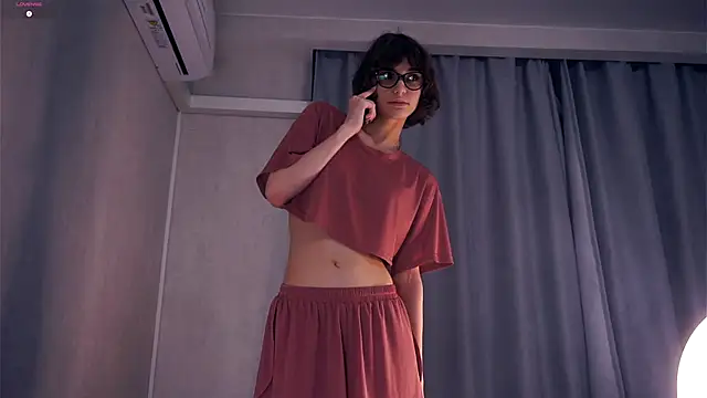 Snapshot of SibleyBurner chatting on 11.30.25 SibleyBurner online show from 11.30.25