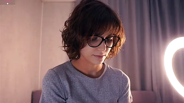 Snapshot of SibleyBurner chatting on 12.15.25 SibleyBurner online show from 12.15.25