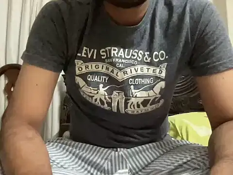 Snapshot of playboyx007 chatting on 11.12.25 playboyx007 online show from 11.12.25