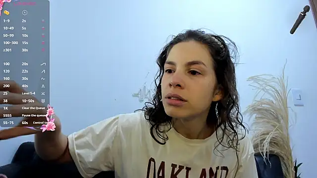 jessyegoldenn online show from 05.13.26