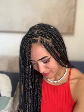 Snapshot of MichelleDiaz_Pink chatting on 02.25.25 MichelleDiaz Pink online show from 02.25.25