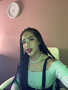 Snapshot of MichelleDiaz_Pink chatting on 03.11.25 MichelleDiaz Pink online show from 03.11.25