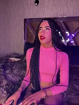 Snapshot of MichelleDiaz_Pink chatting on 03.17.25 MichelleDiaz Pink online show from 03.17.25