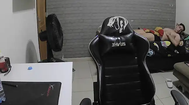 Snapshot of brancooodonto chatting on 03.19.25 brancooodonto online show from 03.19.25