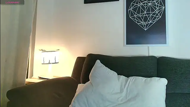 thomyafar online show from 10.19.25