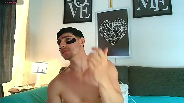 thomyafar online show from 11.14.25