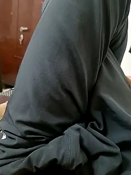 Snapshot of Delhi_BoyBigcock chatting on 02.23.25 Delhi BoyBigcock online show from 02.23.25