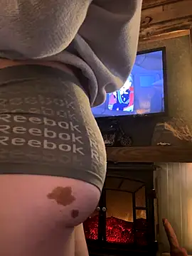 Polaroid White online show from 11.28.25