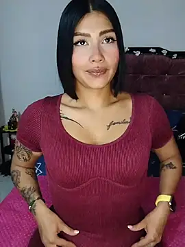 Snapshot of Kylie_brazt chatting on 05.07.26 Kylie brazt online show from 05.07.26