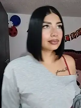 Snapshot of Kylie_brazt chatting on 07.01.26 Kylie brazt online show from 07.01.26