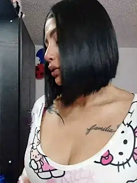 Snapshot of Kylie_brazt chatting on 07.14.26 Kylie brazt online show from 07.14.26