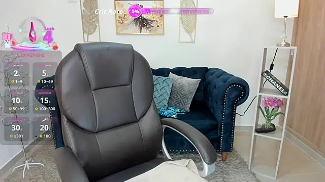 Snapshot of Corina_White chatting on 10.16.25 Corina White online show from 10.16.25