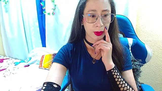 Gia leinn online show from 10.20.25