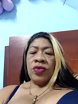 Snapshot of Tocameamor chatting on 05.06.26 Tocameamor online show from 05.06.26