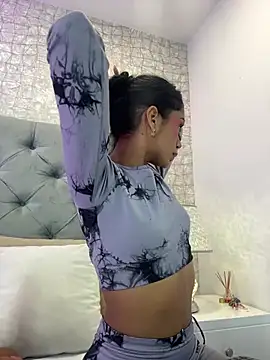 ChloeMoon9 online show from 03.25.26