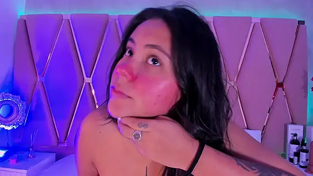 Emily Black1 online show from 04.19.26