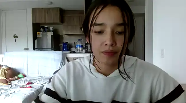  luna 777 online show from 02.24.25