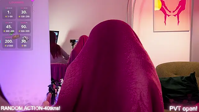 luna joy  online show from 11.28.25