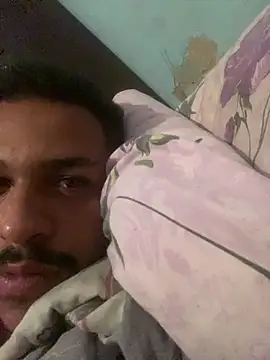 Snapshot of pirocacharmosa chatting on 03.05.25 pirocacharmosa online show from 03.05.25